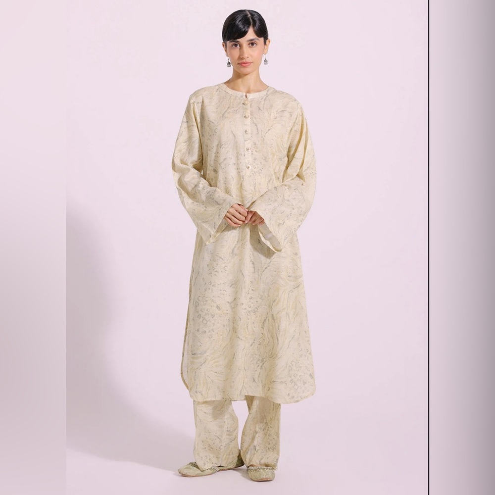 Casual Ethnic Kurta Shalwar (New)
Size M 
Price $30